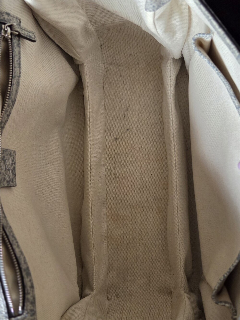 Gucci Gray Textured Satchel Handbag with Amber Bamboo Accents - Picture 11 of 14